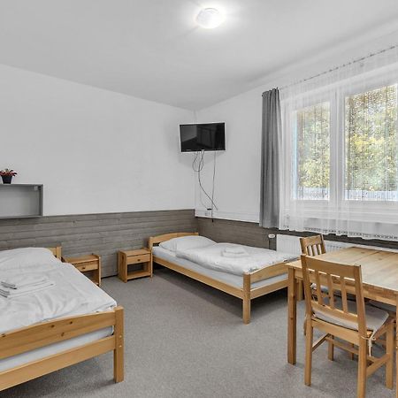 Apartmany A Ubytovani Premyslova, Hradec Kralove Luaran gambar