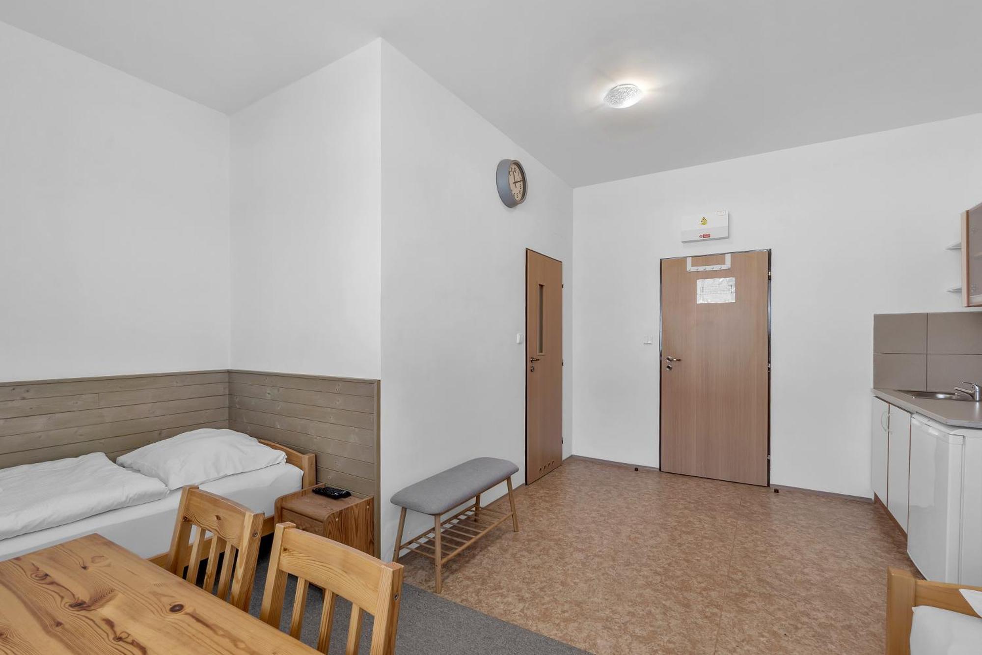 Apartmany A Ubytovani Premyslova, Hradec Kralove Luaran gambar
